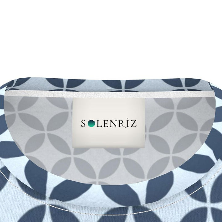 Rizzlly Aqua Crystal Weave T-Shirt | Solenriz - Rizzlly