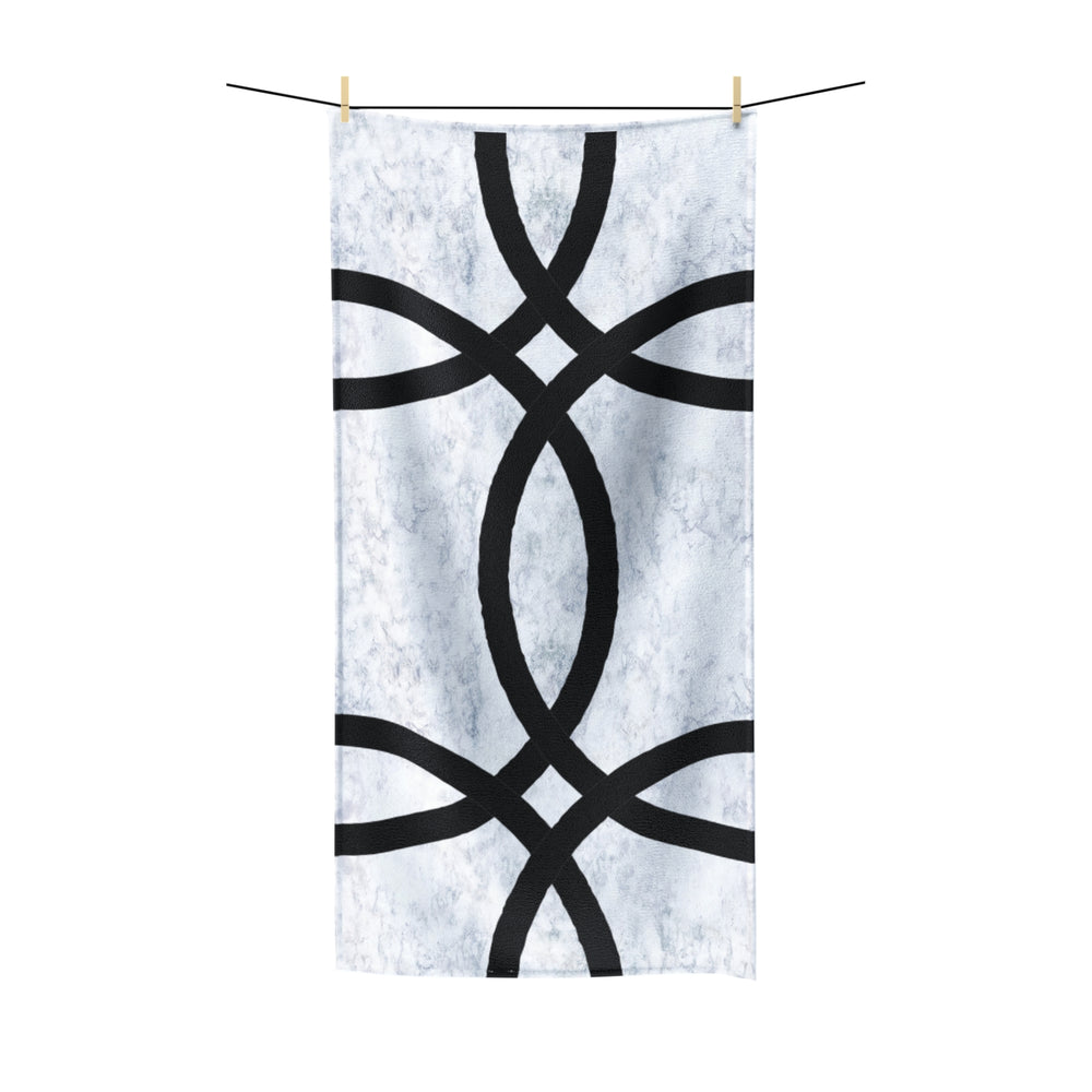 Chic Geometric Towel | Solenriz - Rizzlly